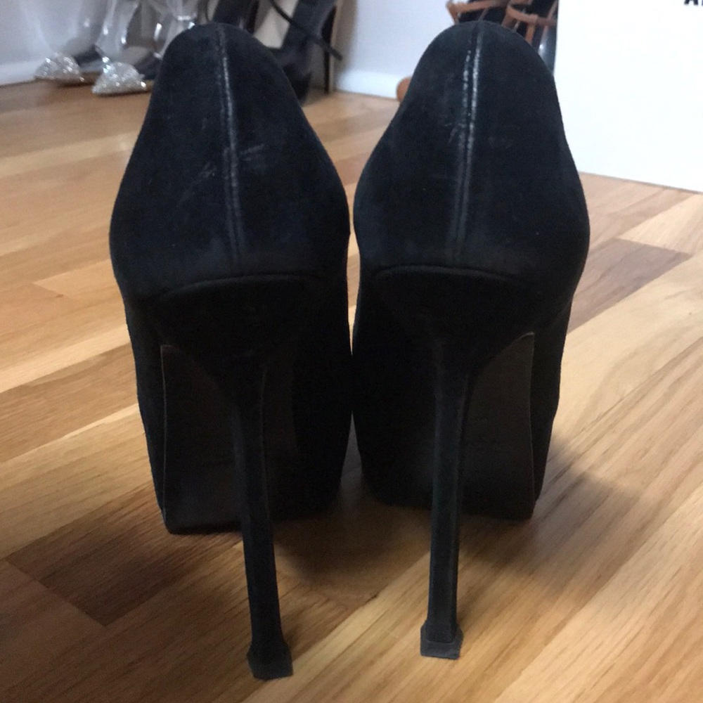 YSL Pumps - Picture 4 of 6